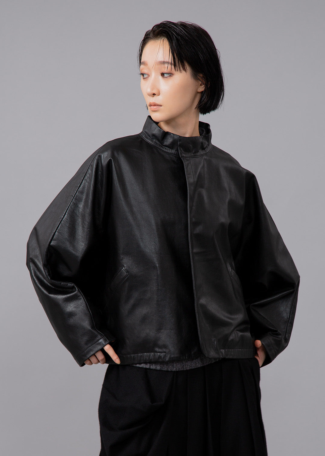 Matou Stand/C Leather Short Jacket