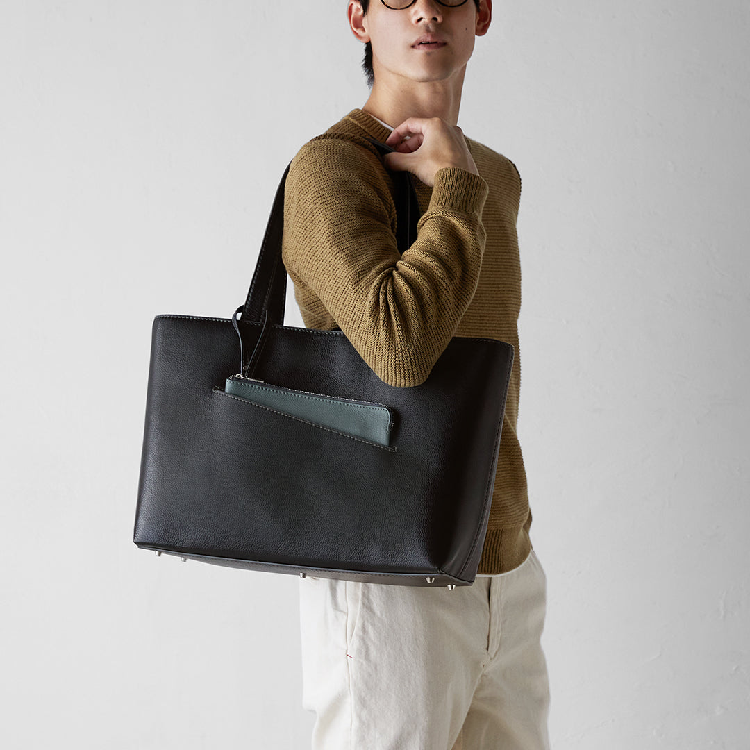 Linear Tote L