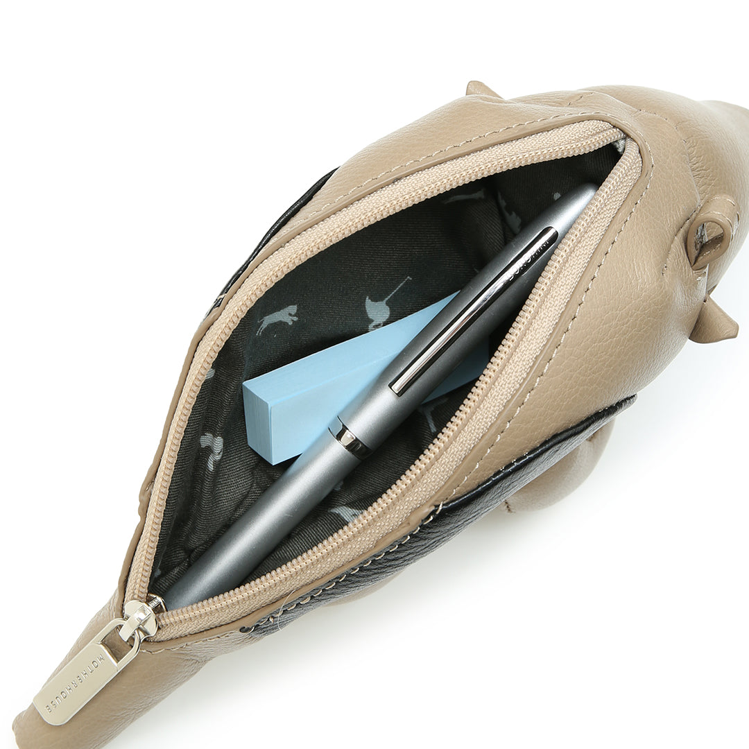 Arikui Pouch Charm