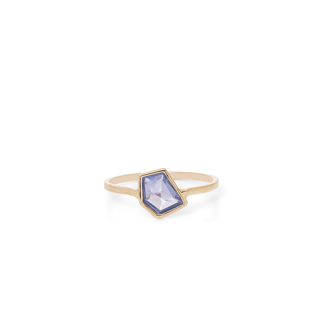 Pale Sapphire リング