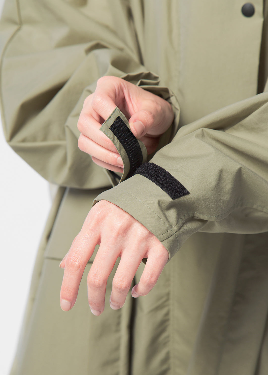 Matou Windbreaker