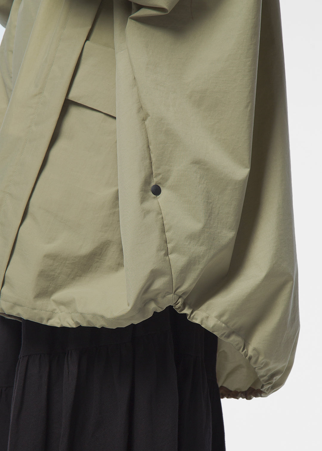 Matou Windbreaker