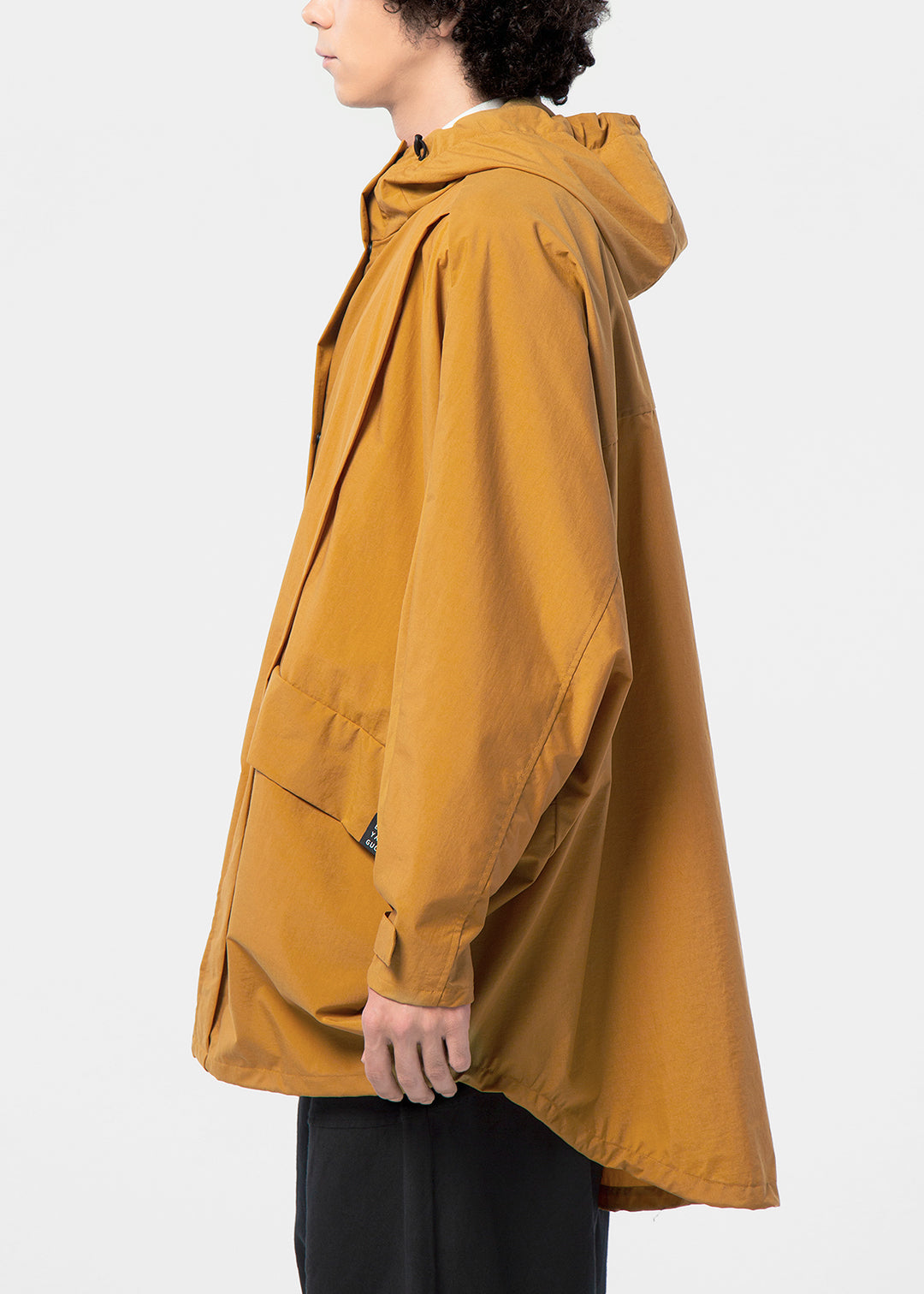 Matou Windbreaker