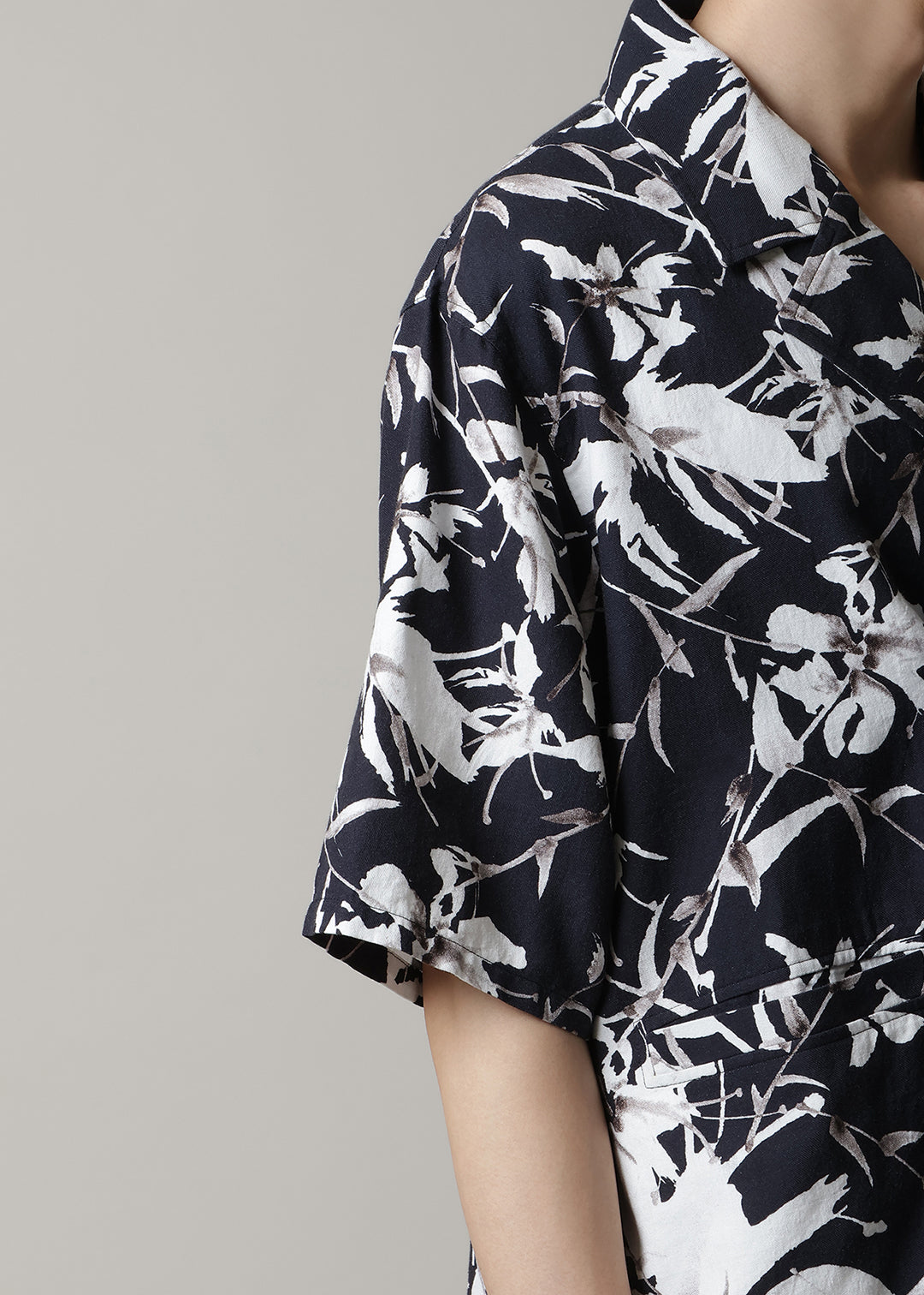Kaname Oversized SH JK Print Khadi