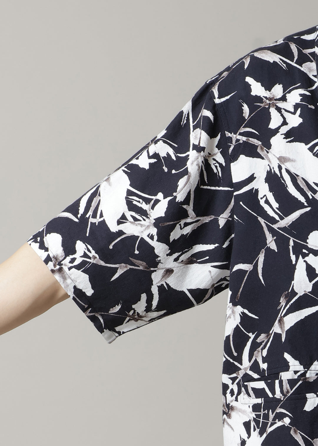 Kaname Oversized SH JK Print Khadi