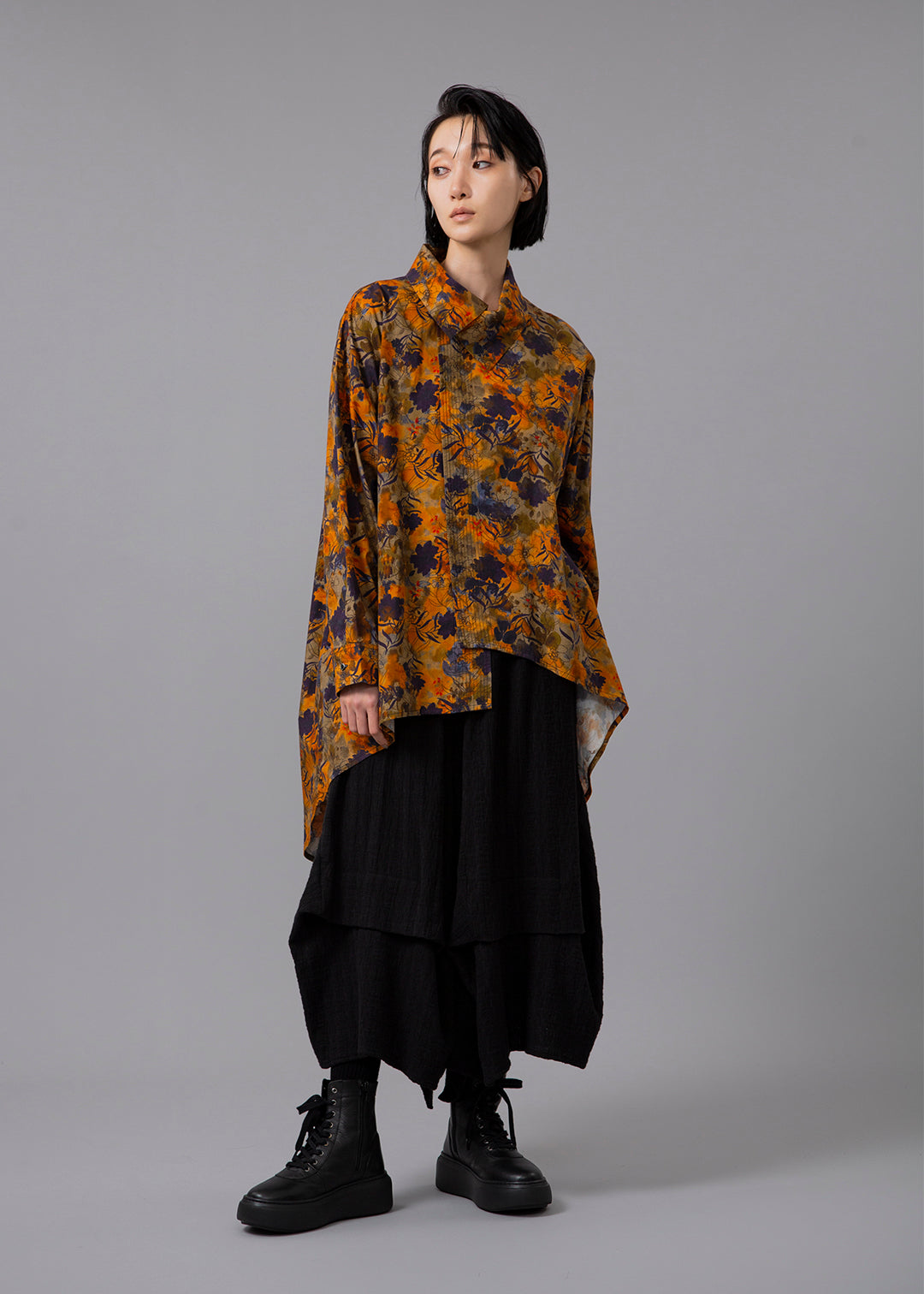 Sculpted Drape Shirt Printed Poplin