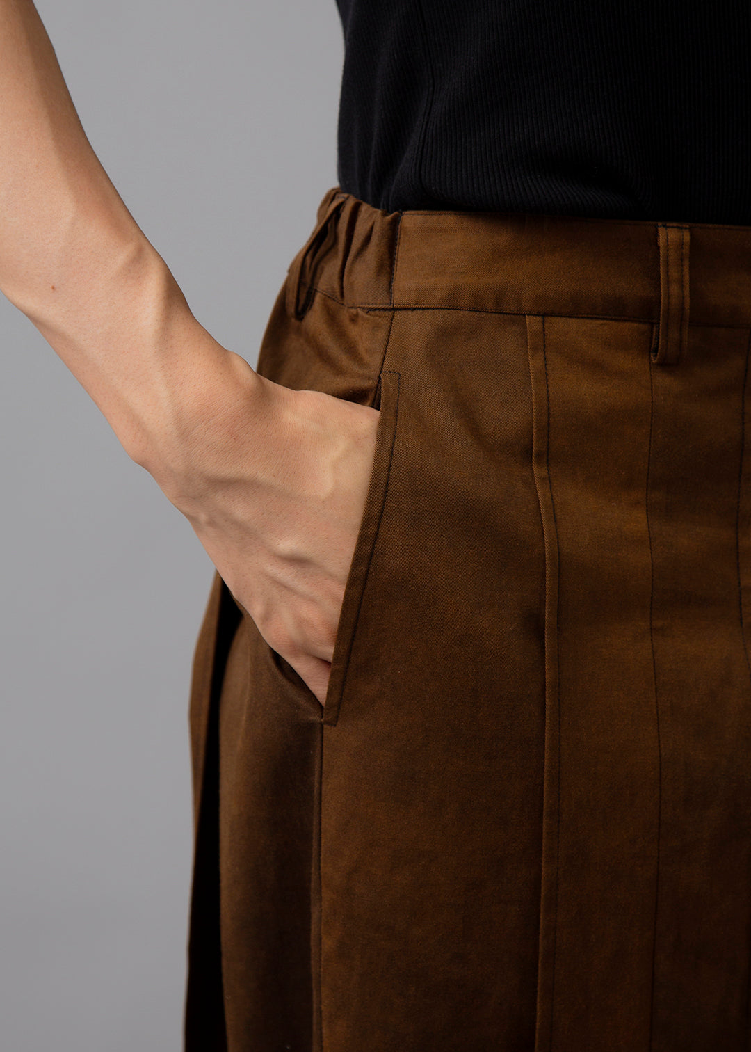 Sculpted Deep Tuck PT Washed Chino
