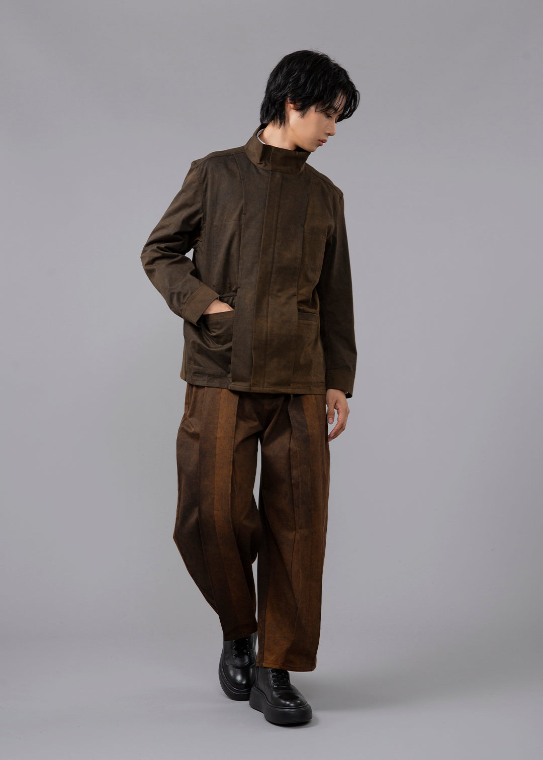 Sculpted Deep Tuck PT Washed Chino