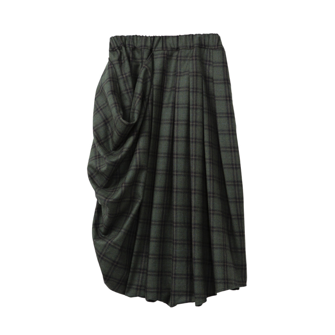 Sculpted Drape Tuck SK Winterella