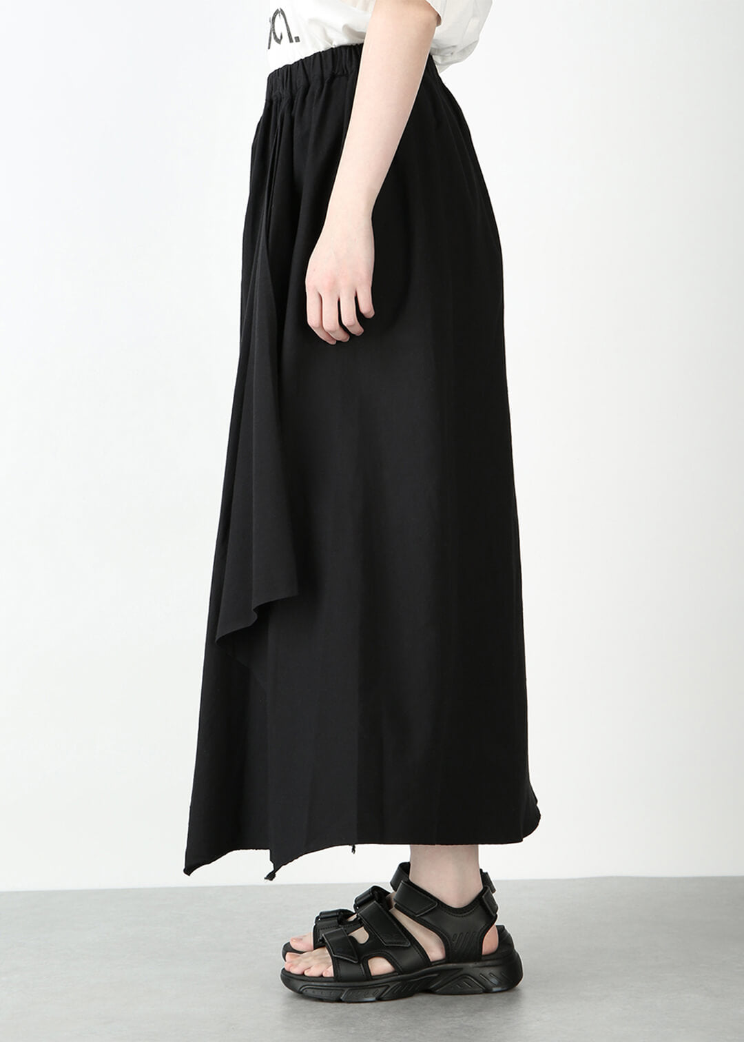 Yuragi Asymmetry Skirt 150tw Khadi