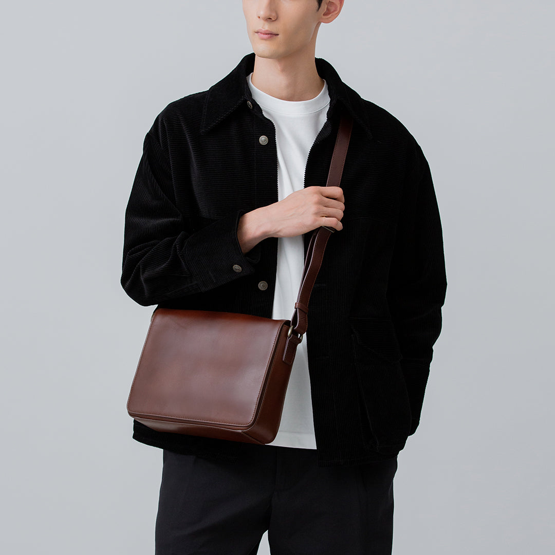 Antique B5 Shoulder